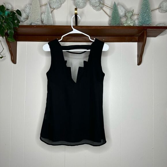 Tobi Women's Illusion Mesh Neckline Sleeveless Tank Top Black Size Small - Picture 2 of 6